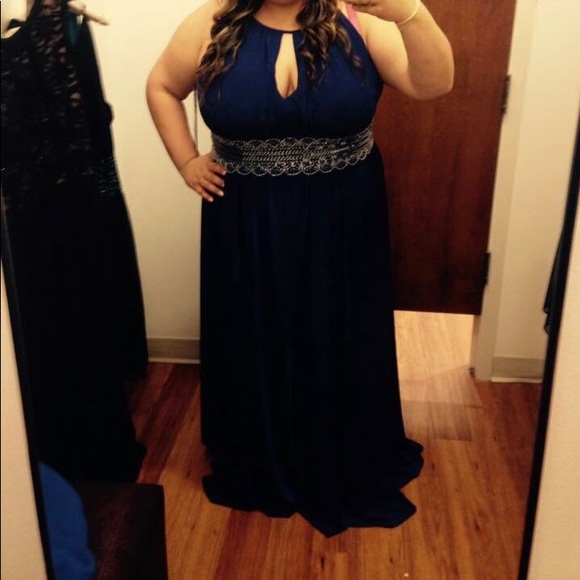 laura plus formal dresses